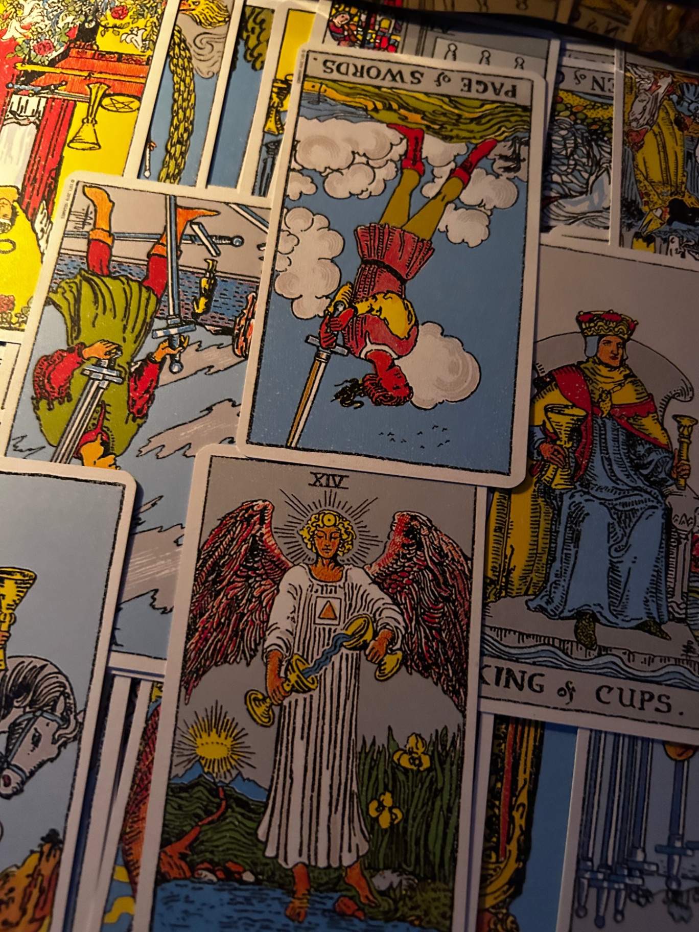 Mini Reading — ritual setup